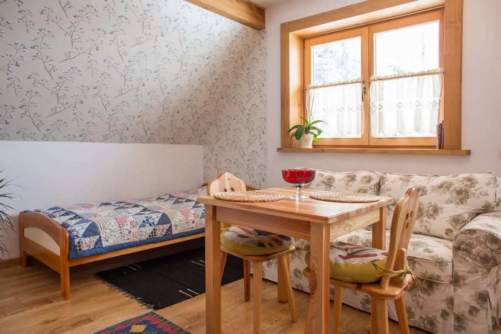 Dom Pod Smokami Apartment Bukowina Tatrzanska Exterior photo
